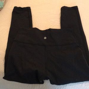 Black lulu lemon leggings size 10